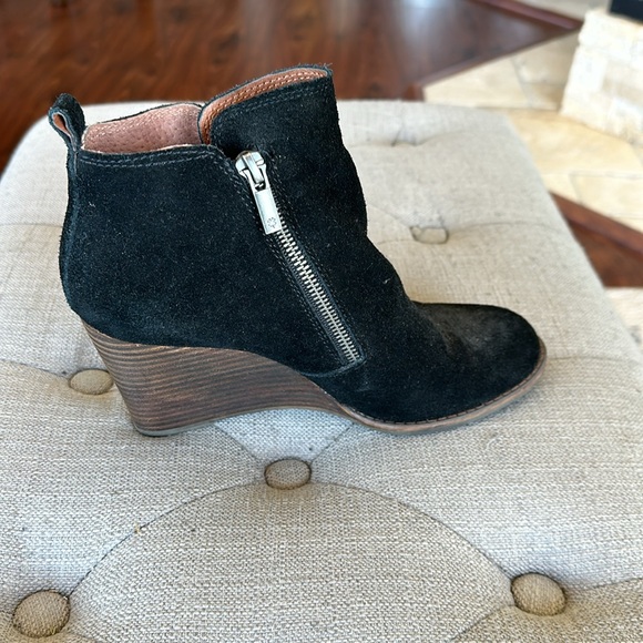 Wedge Boots - Picture 4 of 12
